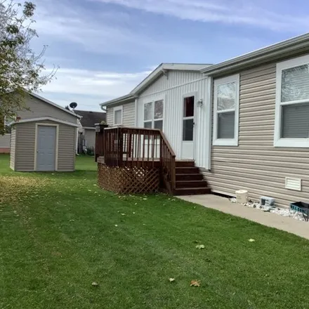 Buy this studio apartment on 1061 Cambry Circle in Grass Lake Charter Township, MI 49240