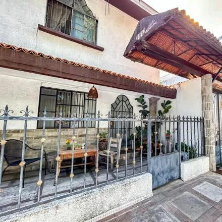 Buy this 1studio house on Calle Napoleón in Vallarta Norte, 44670 Guadalajara
