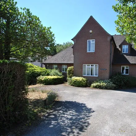 Rent this 4 bed house on Marshalls Road in Great Notley, CM7 2LL