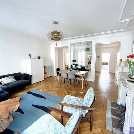 Rent this 4 bed apartment on 1 v Place des Ternes in 75017 Paris, France
