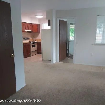 Image 2 - 87 Spring Street, Manchester Township, NJ 08759, USA - Apartment for rent