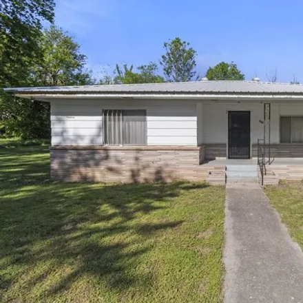 Buy this 3 bed house on South Spring Street in Grove, OK 74344