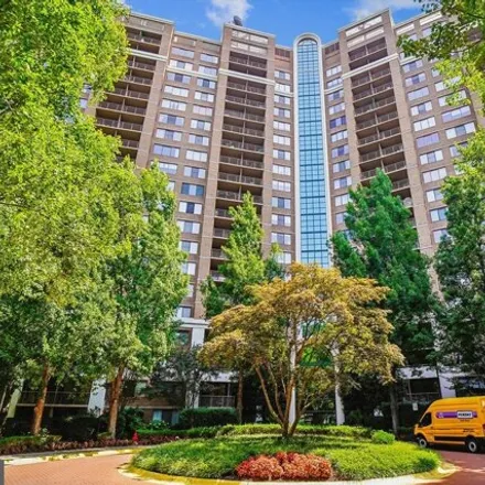 Image 1 - 10101 Grosvenor Pl Apt 1206, Rockville, Maryland, 20852 - Condo for sale