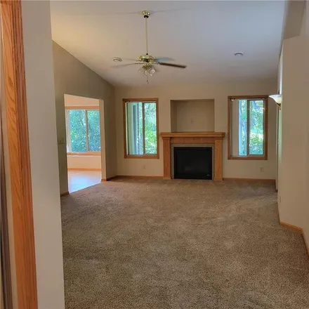 Image 7 - North Branch Golf Course, Pine Street, Oakwood Court, North Branch, MN 55056, USA - Townhouse for sale