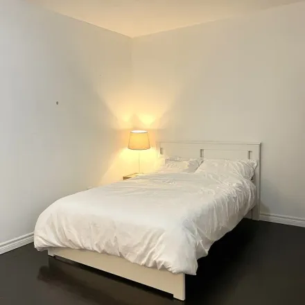 Rent this 3 bed apartment on 2 Regatta Crescent in Toronto, ON M2R 2S7