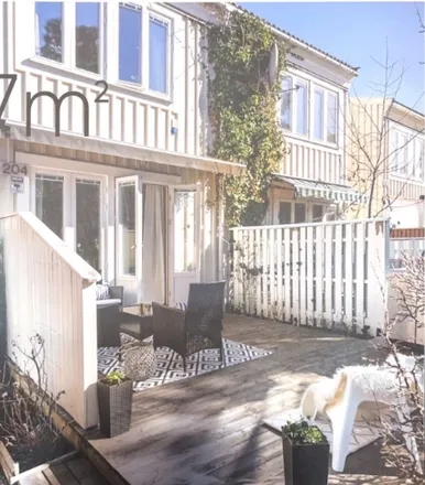 Rent this 3 bed duplex on unnamed road in 164 34 Stockholm, Sweden