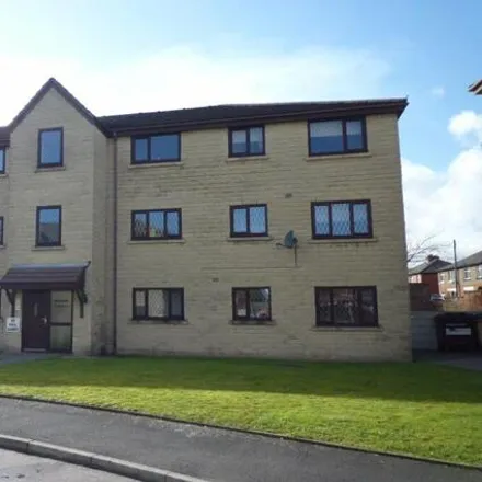 Image 3 - Moorfield Chase, Farnworth, BL4 9DW, United Kingdom - Apartment for rent