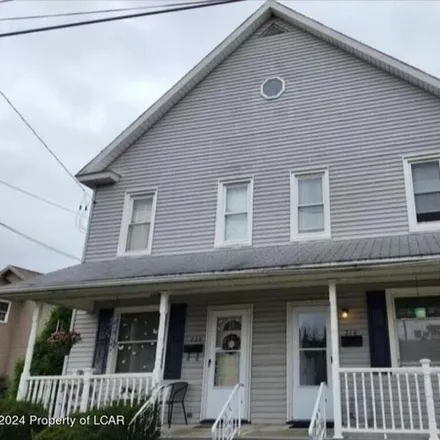 Rent this 3 bed house on 222 Lehigh Street in Avoca, Luzerne County