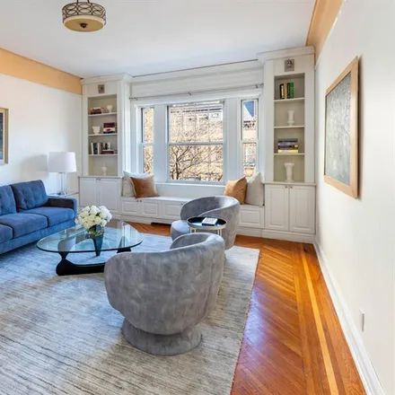 Buy this studio apartment on 76 REMSEN STREET 4B in Brooklyn Heights