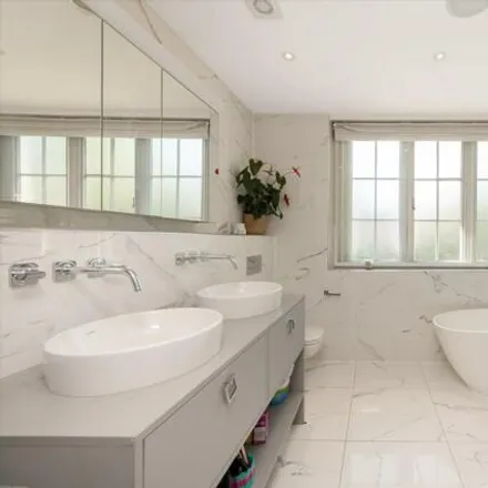 Image 7 - 19 Park Village West, London, NW1 4AE, United Kingdom - Duplex for rent