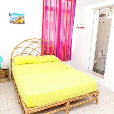 Rent this 3 bed apartment on Pamplemousses 21013