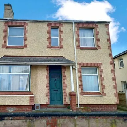Buy this 4 bed house on Glynne Street in Connah's Quay, CH5 4RA