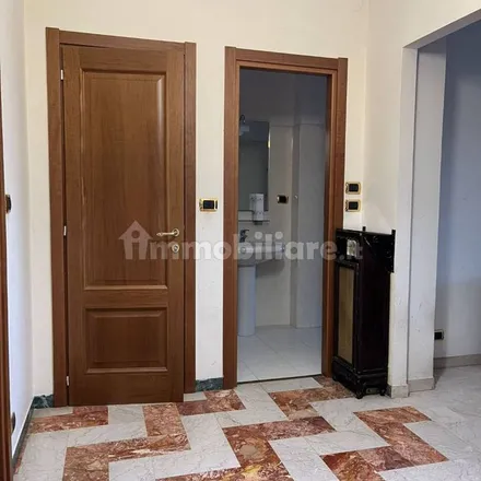 Image 6 - Via Vezzolano 25, 10132 Turin TO, Italy - Apartment for rent