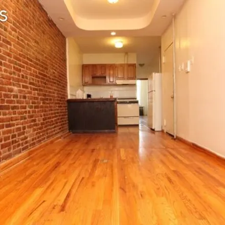 Image 2 - 282 Himrod Street, New York, NY 11237, USA - House for rent