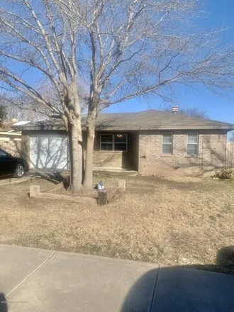 Rent this 3 bed house on 1085 Holly Lane in Canyon, TX 79015