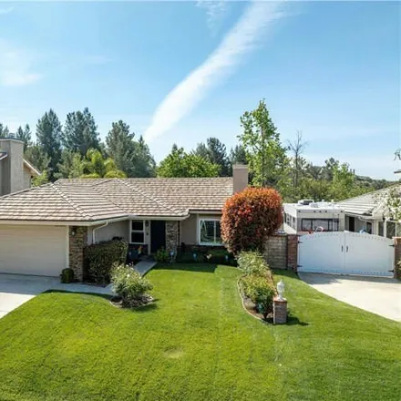 Image 3 - 22568 Fenwall Dr, Saugus, California, 91350 - House for sale