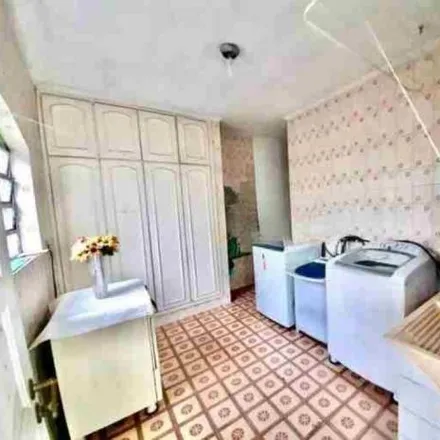 Buy this 4 bed house on Rua João Evangelista de Paiva Azevedo in Campestre, Santo André - SP