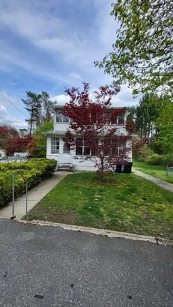 Rent this 3 bed apartment on unnamed road in Dracut, MA 01850