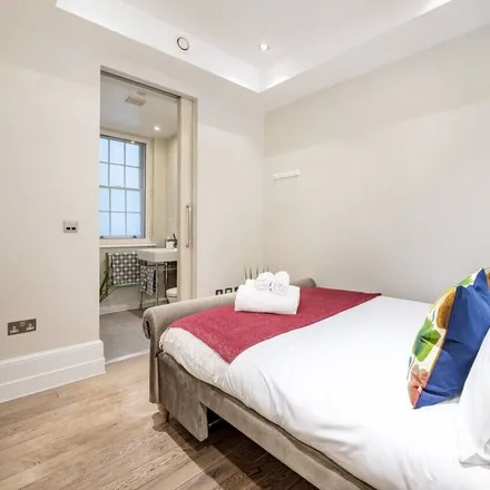 Rent this 1 bed apartment on London in WC2N 4JS, United Kingdom
