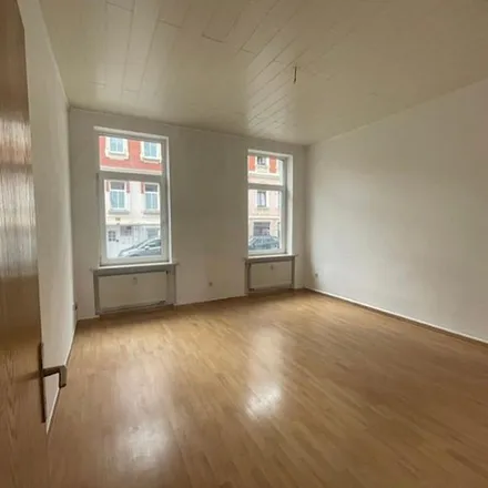 Rent this 3 bed apartment on Breitscheidstraße 112 in 08525 Plauen, Germany