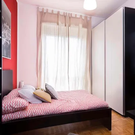 Rent this 5 bed room on Via Monte San Genesio in 20158 Milan MI, Italy
