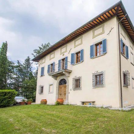Buy this 6 bed house on Sansepolcro in Arezzo, Italy