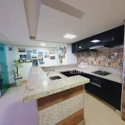 Buy this 3 bed apartment on Rua Engenheiro Diniz in Martins, Uberlândia - MG