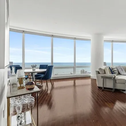 Buy this 3 bed condo on Trump International Hotel & Tower Chicago in 401 North Wabash Avenue, Chicago