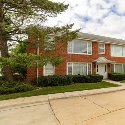Image 2 - 1546 Plymouth Place, Glenview, IL 60025, USA - Condo for sale