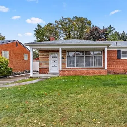Buy this 3 bed house on Garfield Elementary School in Pinetree Street, Livonia