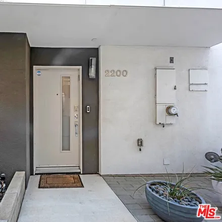 Image 4 - Alvarado & Montana, North Alvarado Street, Los Angeles, CA 90026, USA - House for rent