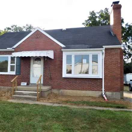 Buy this 3 bed house on 2133 South Yellow Springs Street in Southgate, Springfield