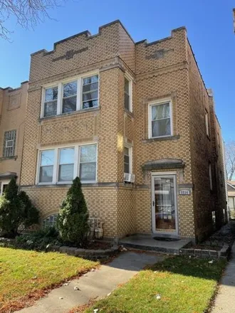 Image 2 - 5534 North Austin Avenue, Chicago, IL 60646, USA - House for rent