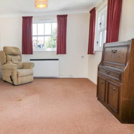 Image 2 - The Causeway, St. Stephen's Road, Canterbury, CT2 7RD, United Kingdom - Apartment for sale