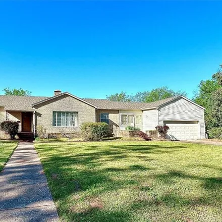 Buy this 3 bed house on 232 South Ash Street in Bristow, OK 74010