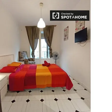 Rent this 4 bed room on Madrid in Il Cono, Calle de Pelayo