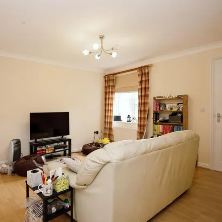 Image 4 - Clos Dol Heulog, Cardiff, CF23 8AT, United Kingdom - House for rent