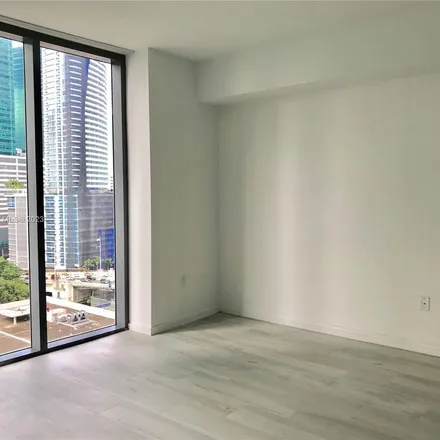 Image 6 - 38 Southeast 6th Street, Torch of Friendship, Miami, FL 33131, USA - Apartment for rent