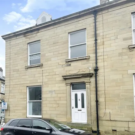Rent this 4 bed house on Waverley Road in Huddersfield, HD1 5NB