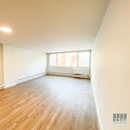 Rent this 1 bed condo on 1344 N Dearborn
