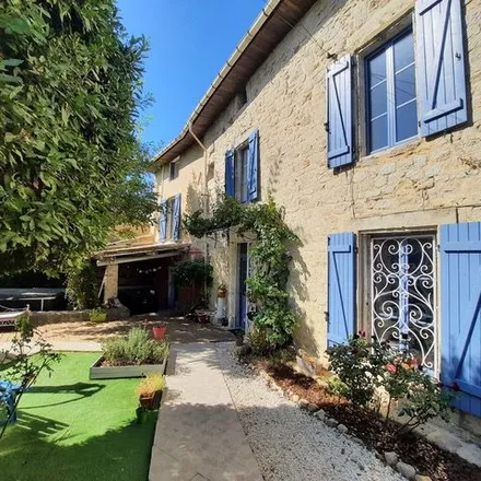 Buy this 6 bed house on Route de Beziers in 34600 Bédarieux, France