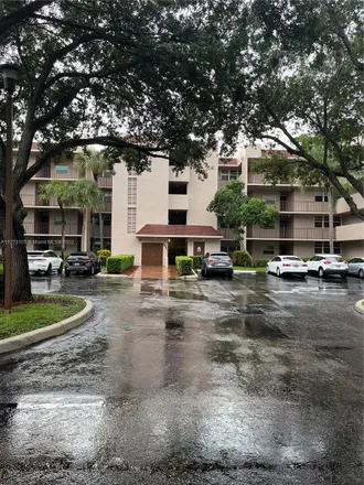 Rent this 2 bed apartment on 1939 Sable Palm Drive in Pine Island Ridge, Davie