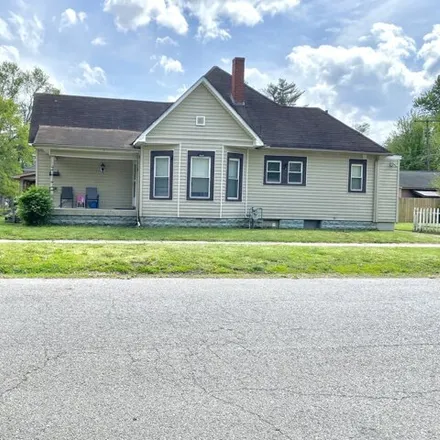 Buy this 3 bed house on 439 Idaho Street in Terre Haute, IN 47802