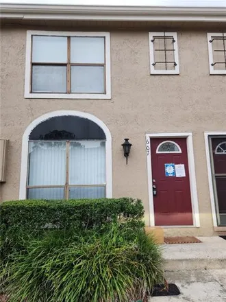Rent this 2 bed townhouse on 629 Casa Park F Court in Winter Springs, FL 32708