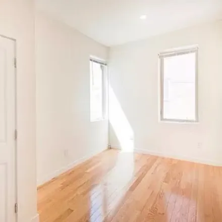 Image 3 - 1520 Bainbridge Street, Philadelphia, PA 19146, USA - Room for rent