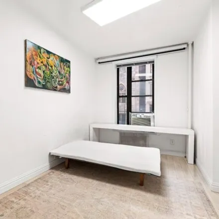 Buy this studio apartment on 123 E 88th St Apt 1a in New York, 10128