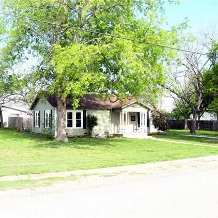 Image 3 - Backroads Food & Fuel, 101 Avenue C, Valley Mills, Bosque County, TX 76689, USA - House for sale