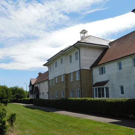 Rent this 2 bed apartment on Oxton Close in Rowhedge, CO5 7JN