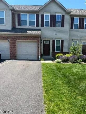 Rent this 3 bed townhouse on 185 Sundance Drive in Hamilton Township, NJ 08619