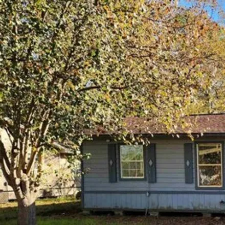 Buy this 2 bed house on 824 Sarver Street in Vidor, TX 77662
